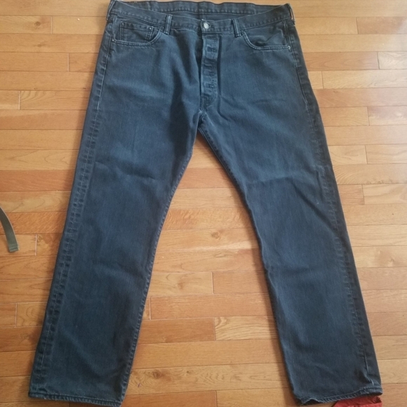 LEVI'S 501 BUTTON FLY STRAIGHT LEG BLACK EUC - Picture 4 of 8